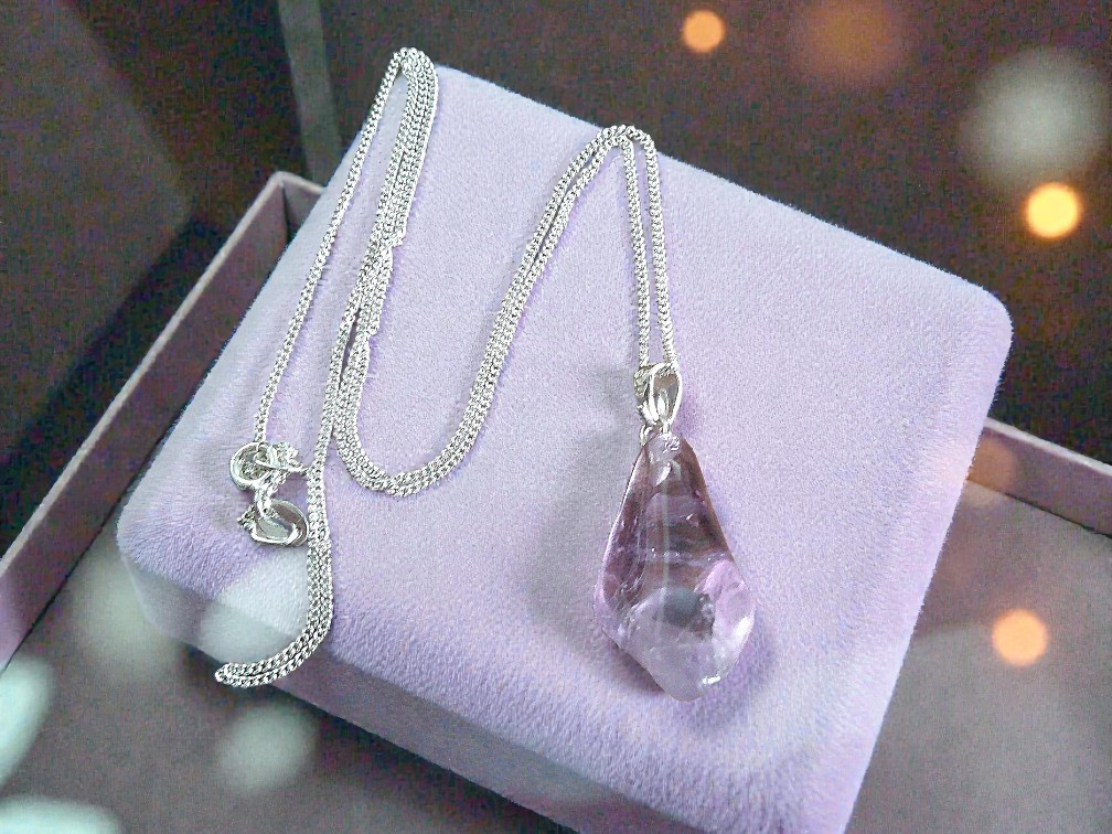 Tumbled Amethyst Sterling Silver Necklace - Image 3