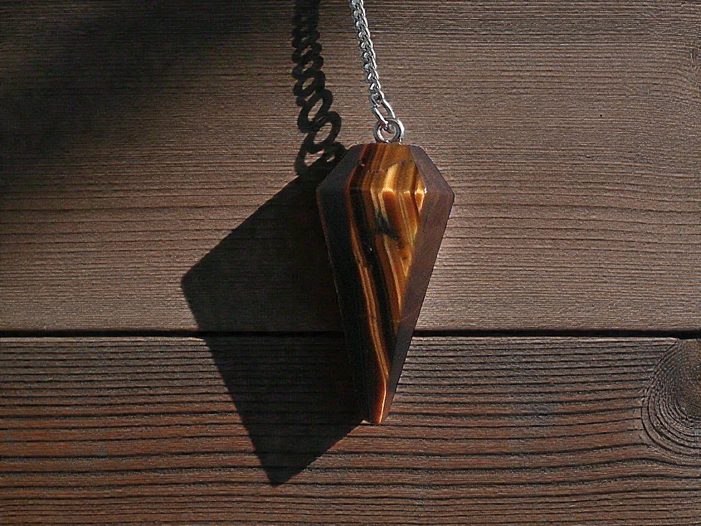 Tigers Eye Pendulum - Image 2