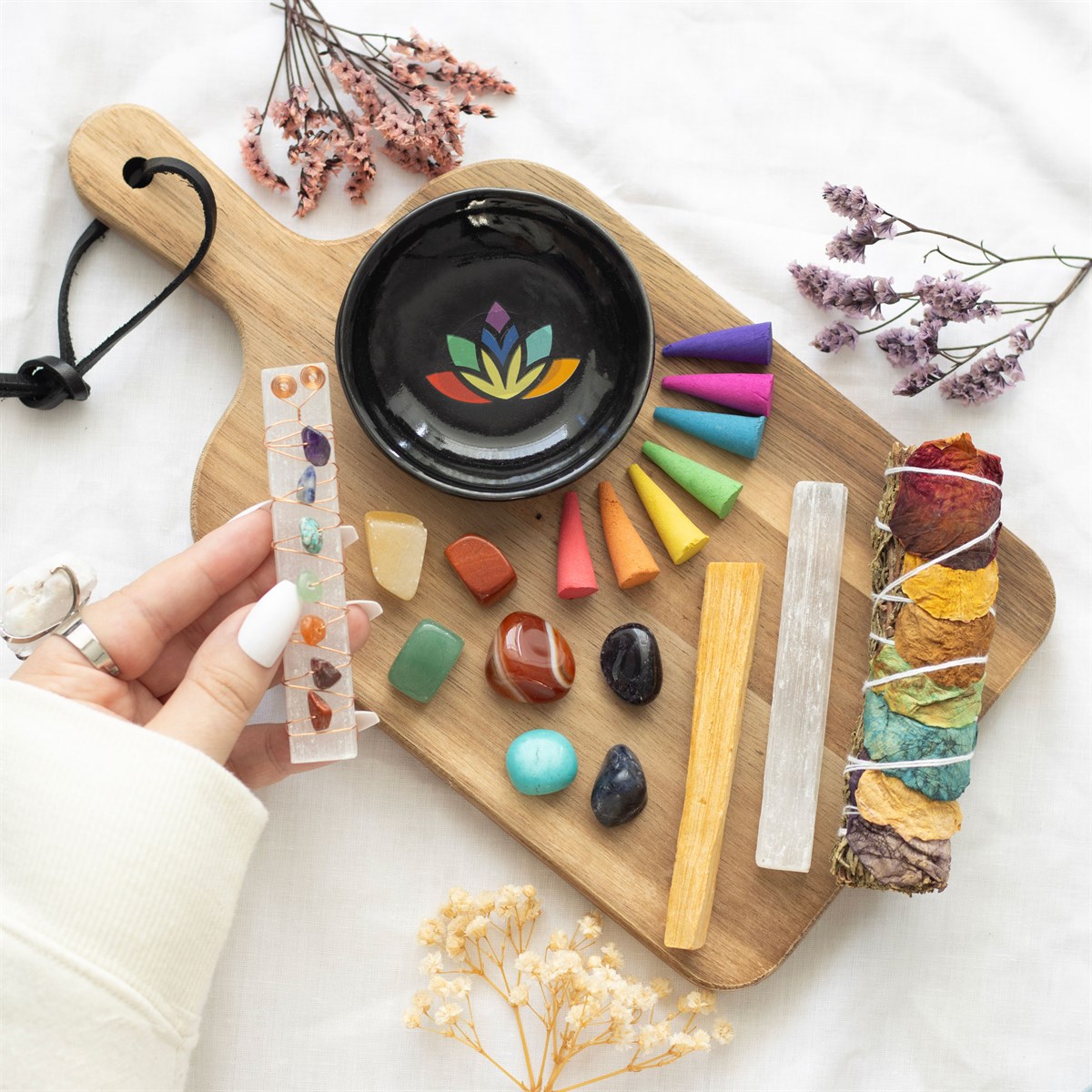 Chakra Delux Healing and Wellness Kit - Image 3