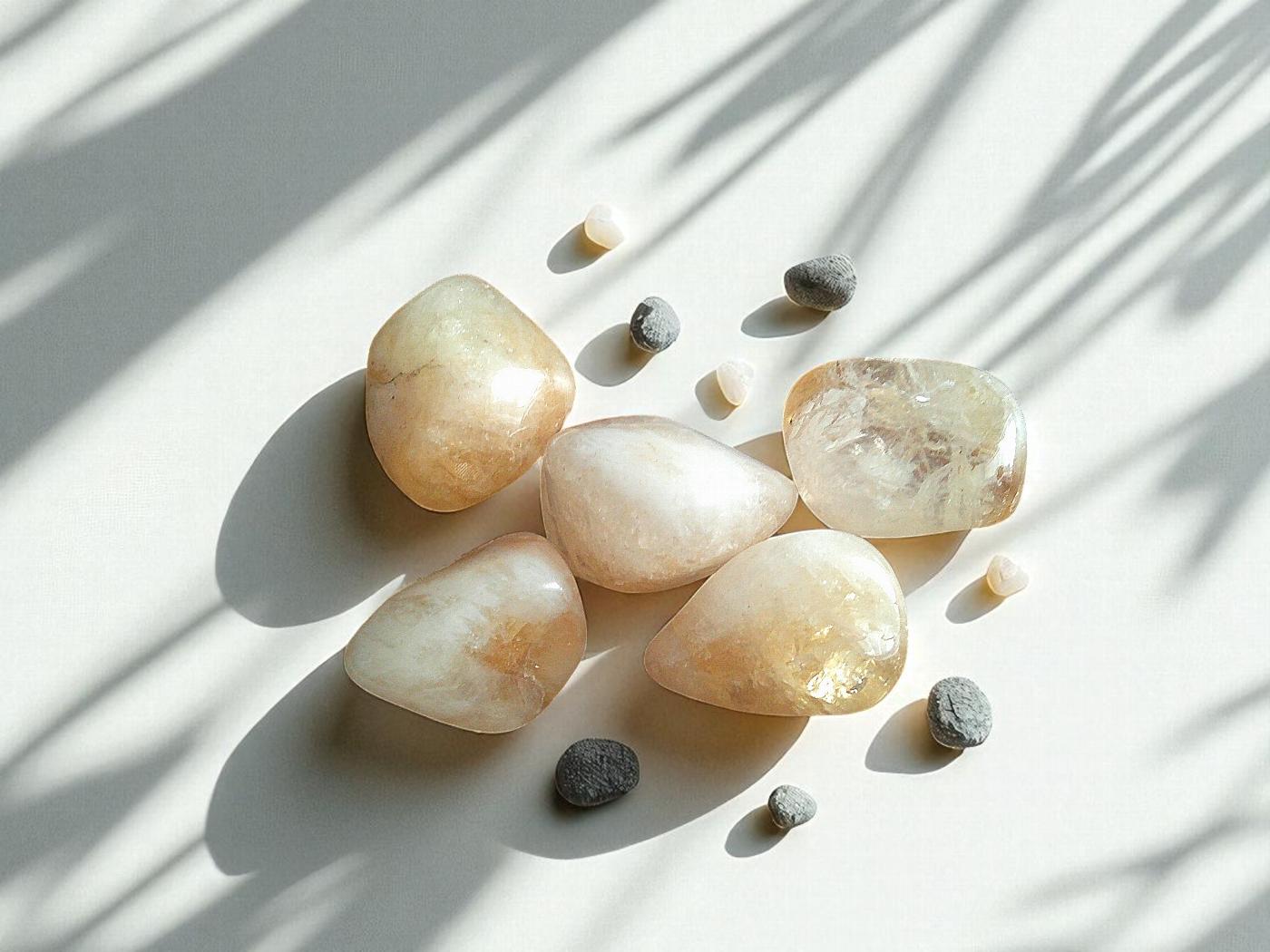 Large Citrine Tumblestone 30-50mm - Image 2