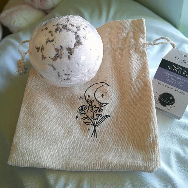 Herbal Bath Bomb, Detox