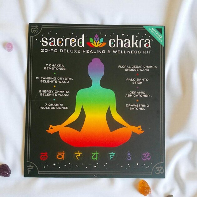 Chakra Delux Healing and Wellness Kit