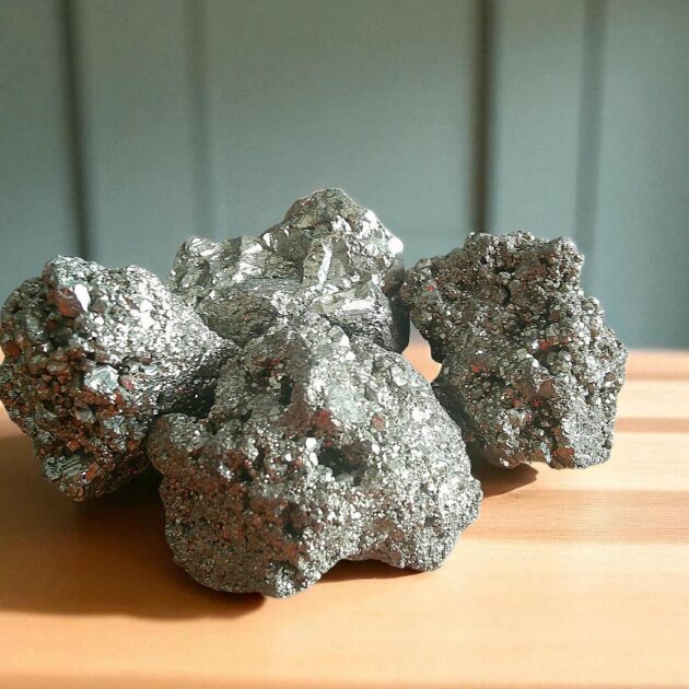 Medium Rough Pyrite Crystal 30-40mm