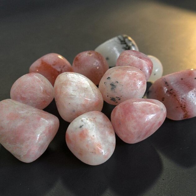 Small Sunstone Tumblestones 10-20 mm